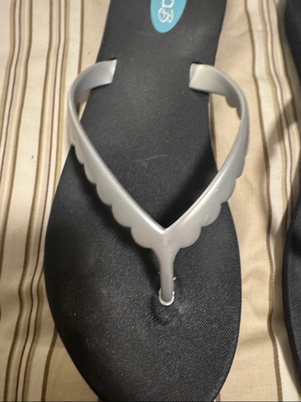 OKA b. Black Footbed Flip Flops with Silver Scalloped Straps - Picture 2 of 4